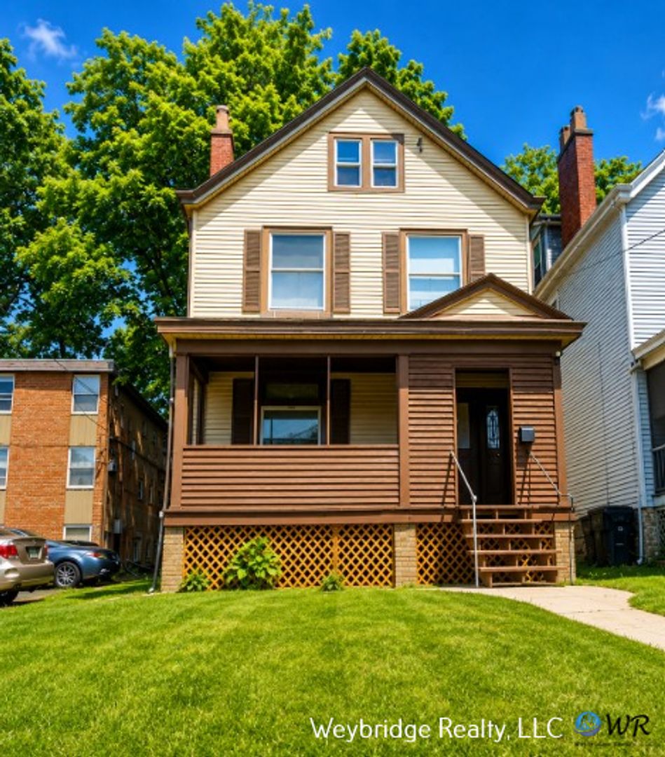 CIncinnati House: 3118 Durrell Ave