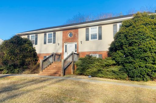 2 bedroom apartment in Forest Va