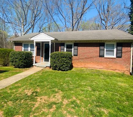 2 Bedroom Apartment off Rivermont Avenue! – photo 1