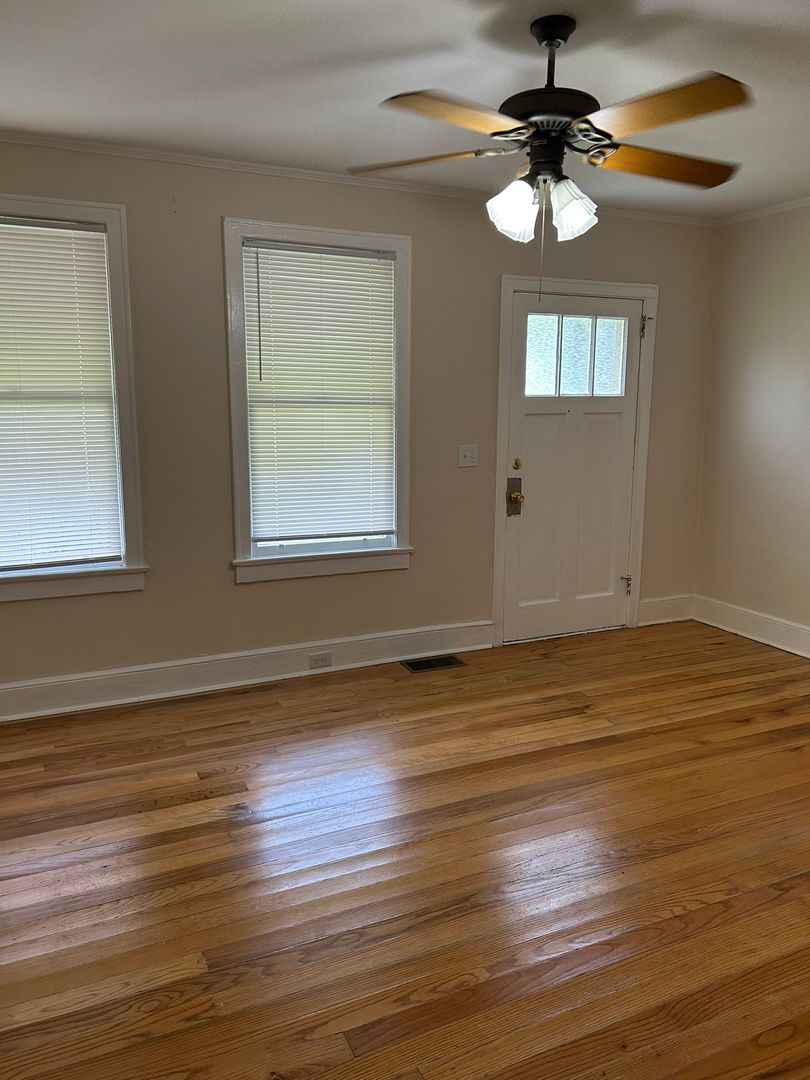 502 Hemp Hill 3 of 12