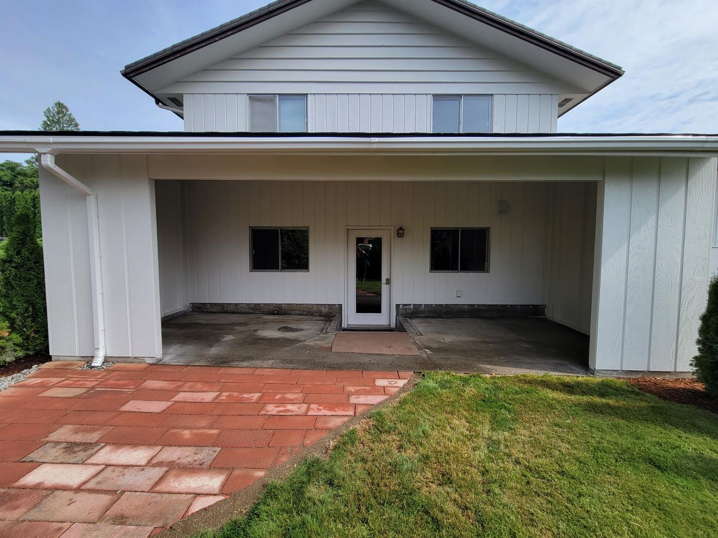 Tacoma House: 1110  132nd St Crt E