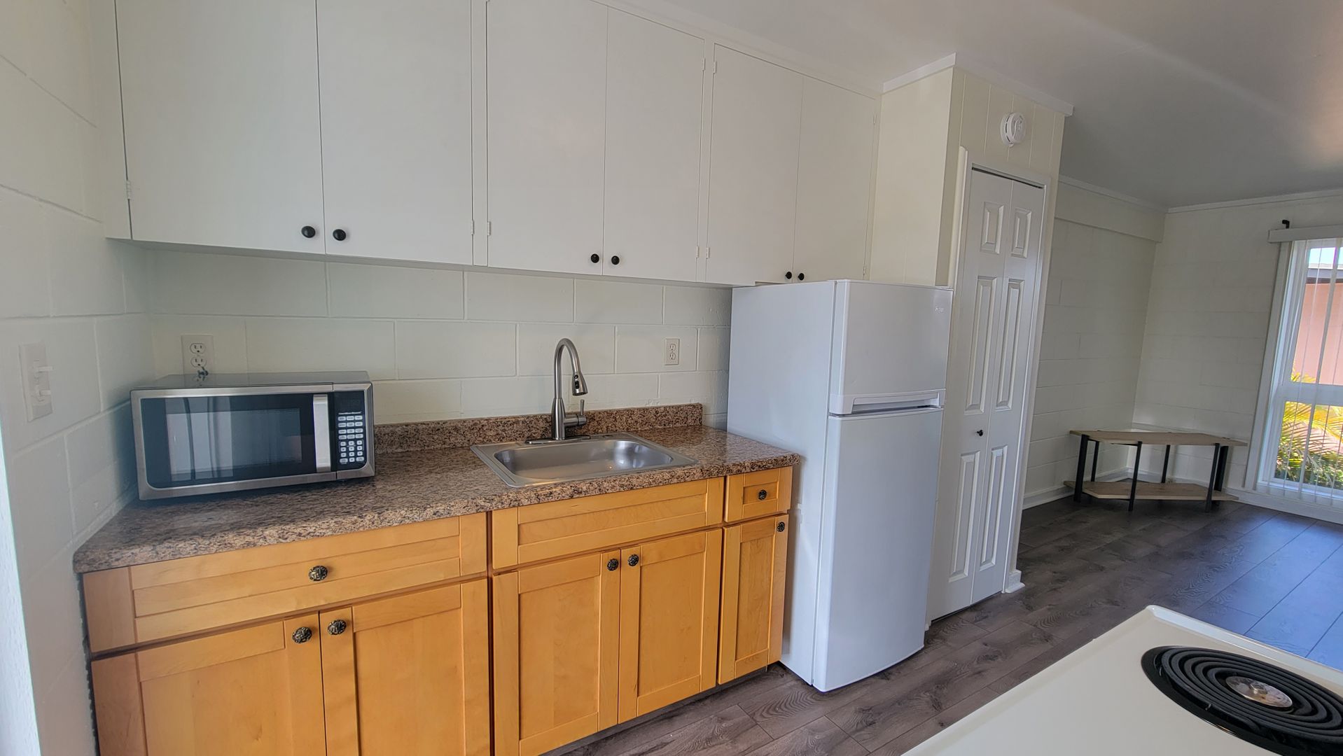 Wailuku Apartment: 1697 Nana St