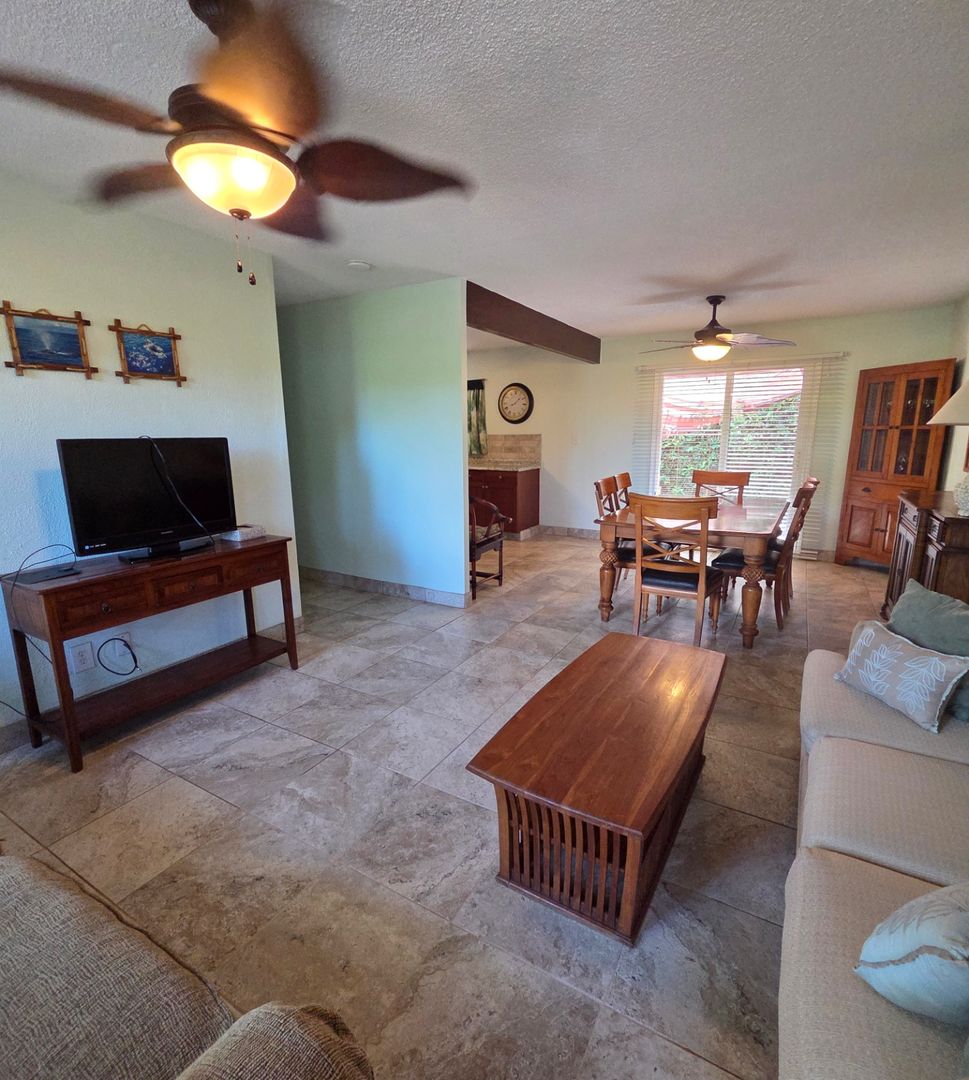 Kihei House: 170 Kukulu Pl