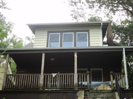 Cincinnati House: 21 Clinton Springs