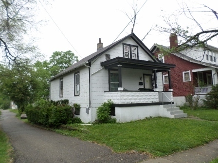 Cincinnati House: 1834 Emerson Ave