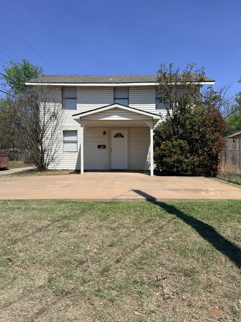 Wichita Falls House: 2304 Avenue K