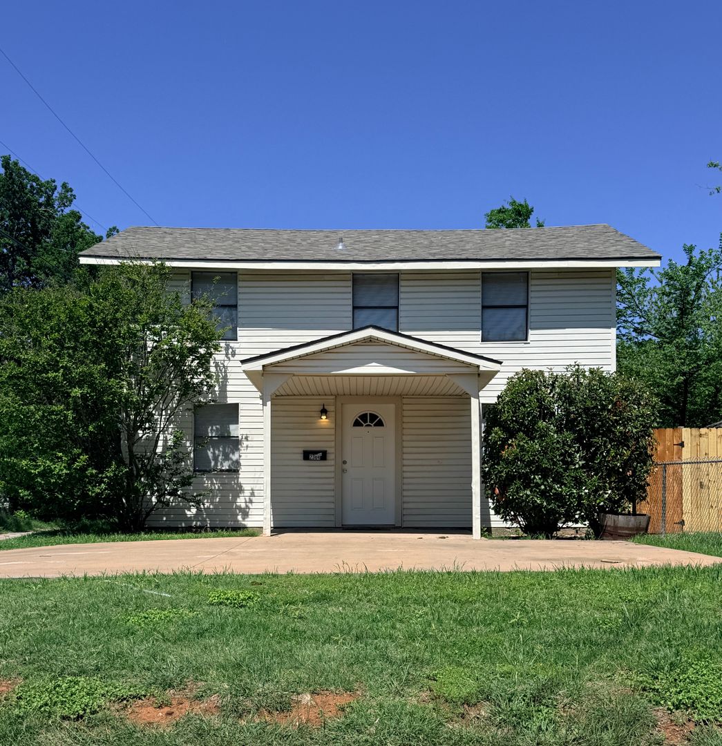Wichita Falls House: 2304 Avenue K