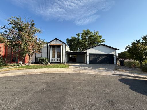 4 bed 2 bath home in South Ogden with Patio area close to university or Hill field. – photo 1