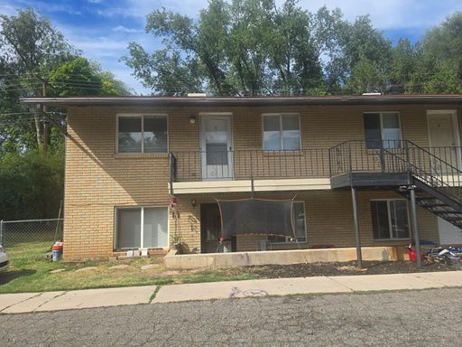 Updated 2 Bed Apartment Near Weber State – photo 1