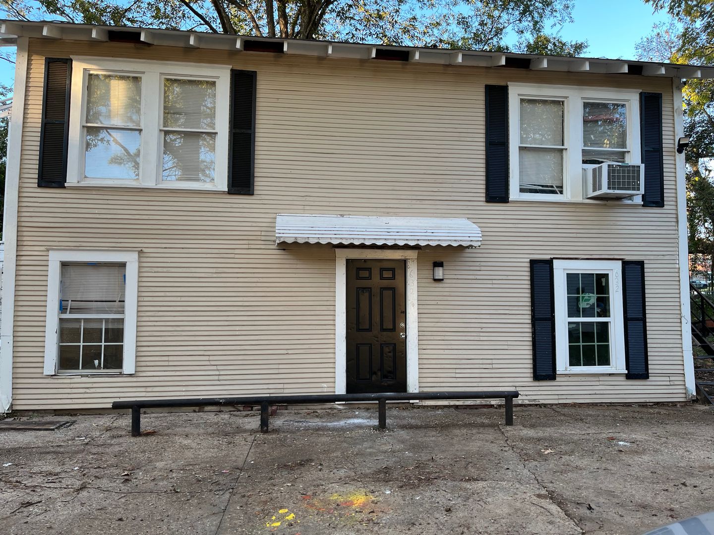 Shreveport House: 632 Wyandotte Lower A