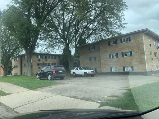1 Bedroom - Woodman Drive - $550 rent, heat paid, 1st month rent free