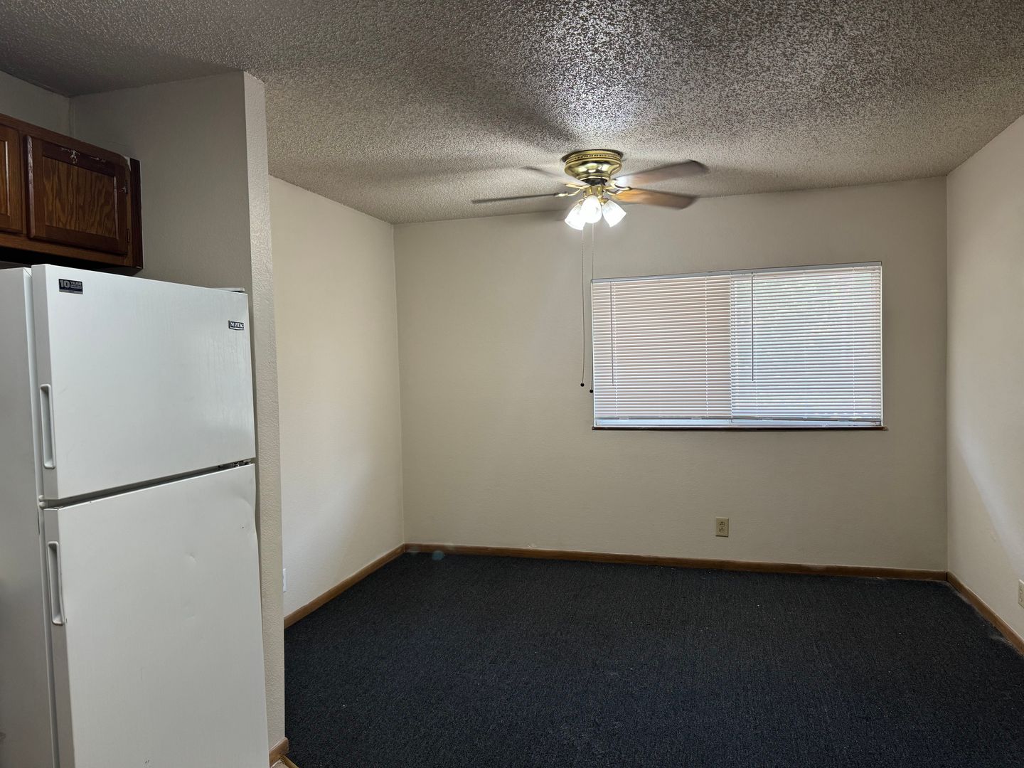 Pevely Apartment: 8743 Commercial Blvd.