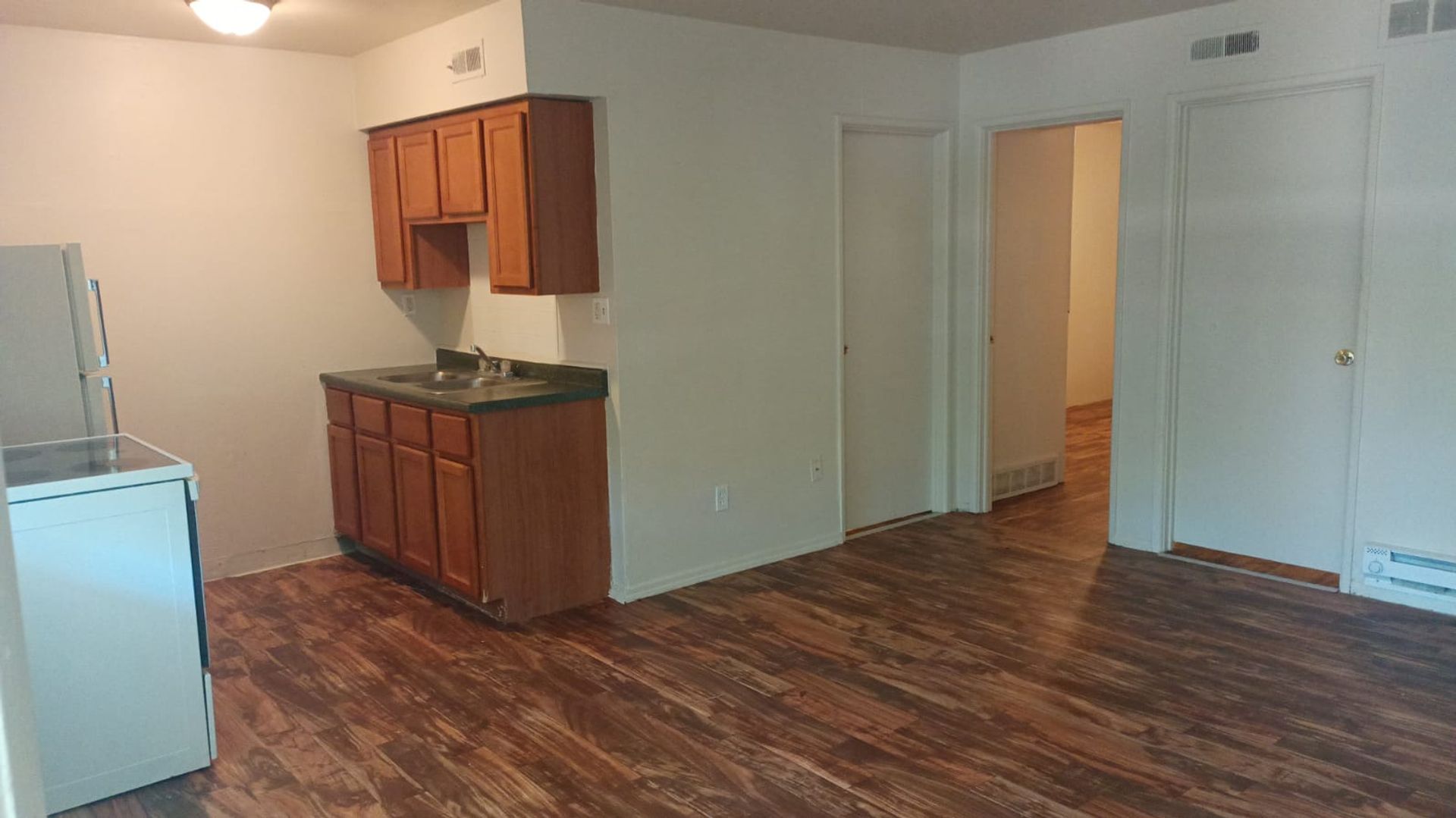 High Ridge Apartment: 2404 Williams Creek Road