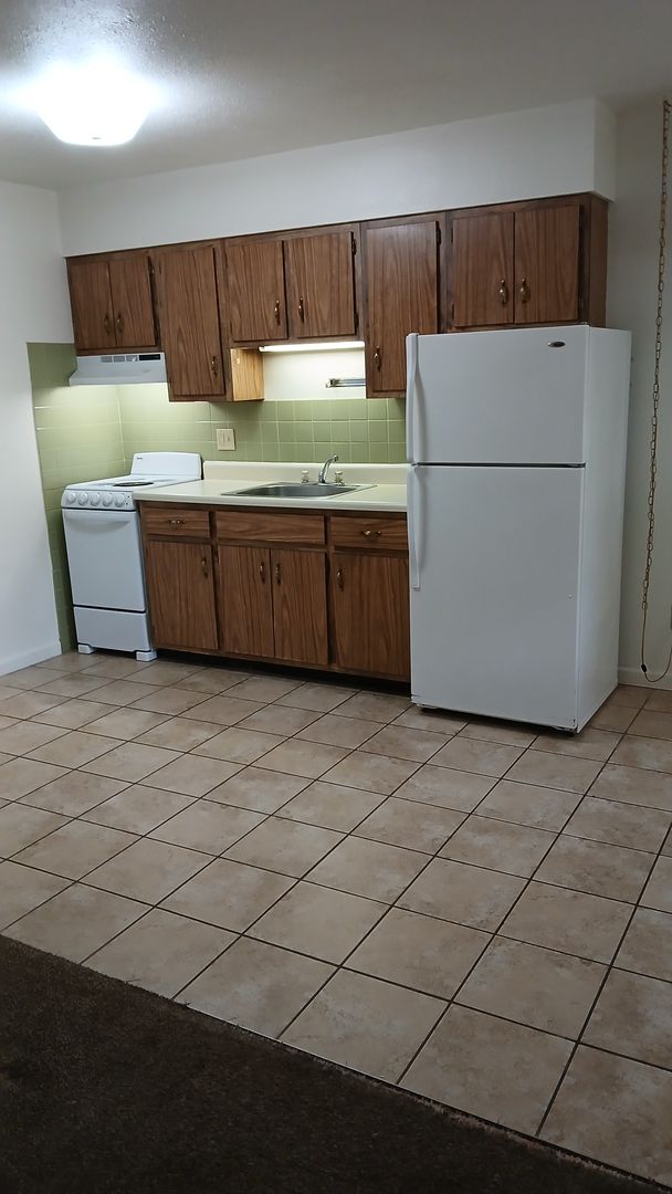 St. Genevieve Apartment: 753 Rozier St