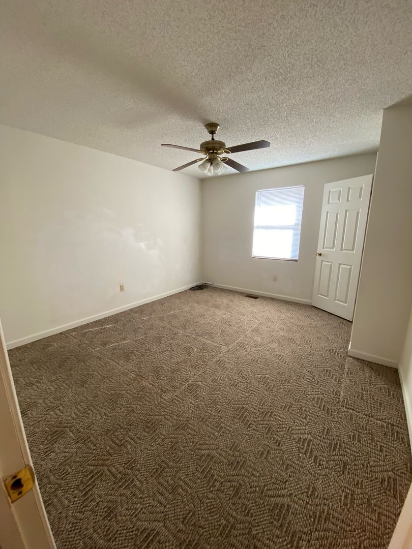 Park hills Apartment: 101 Swan Drive