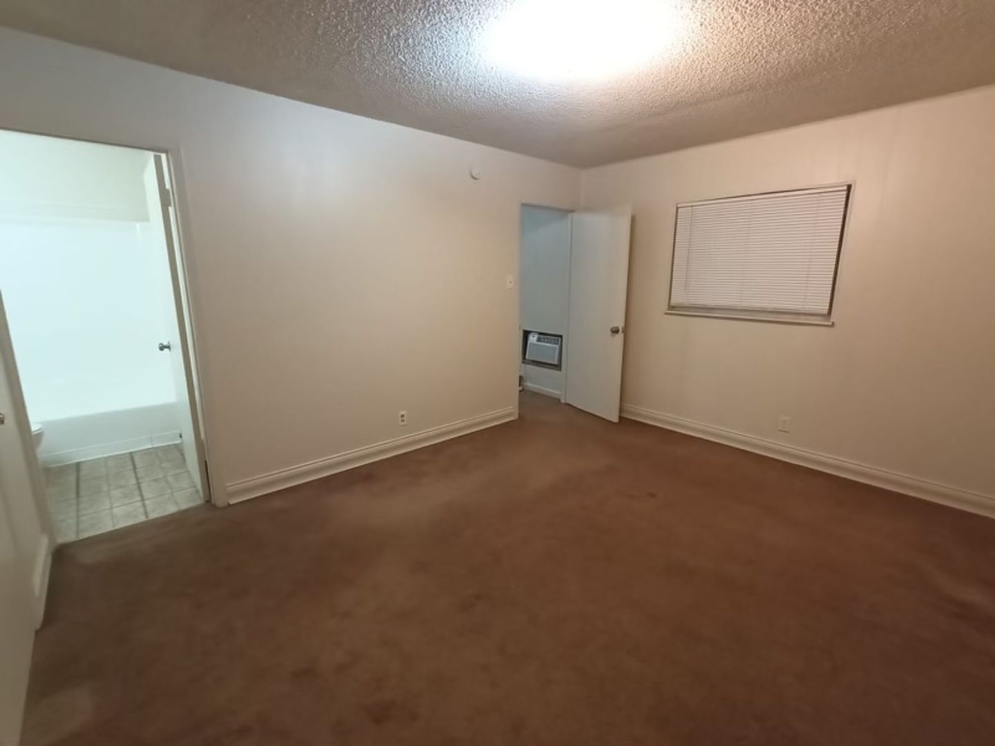 High Ridge Apartment: 2404 Williams Creek Road