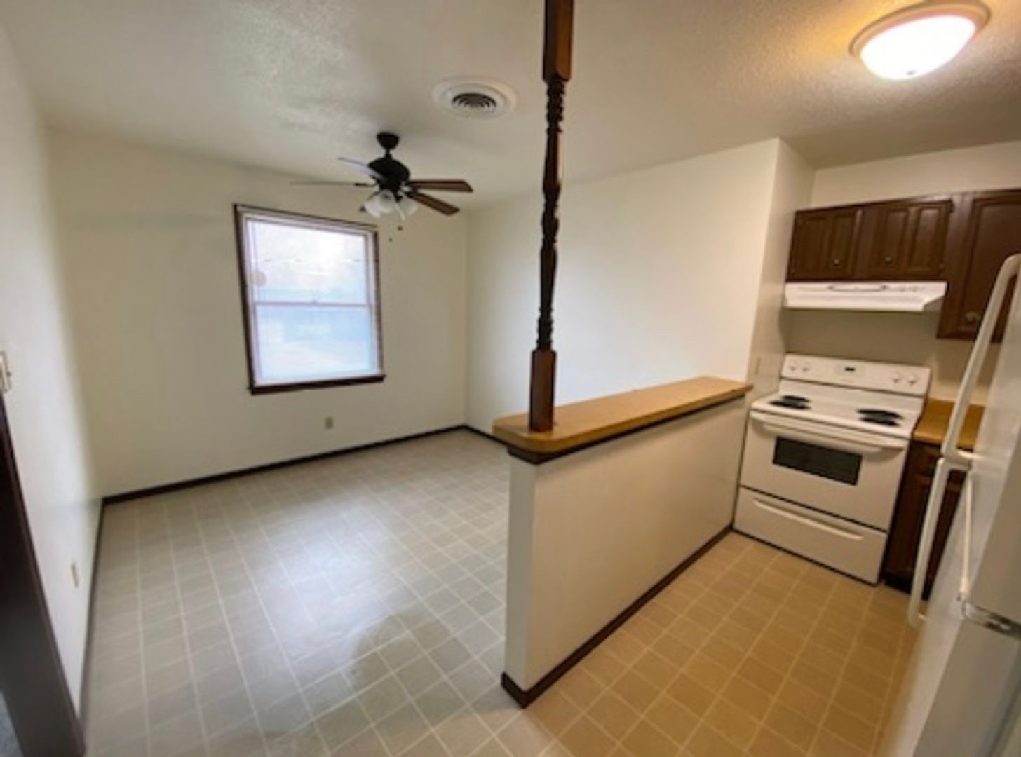 St. Genevieve Apartment: 753 Rozier St