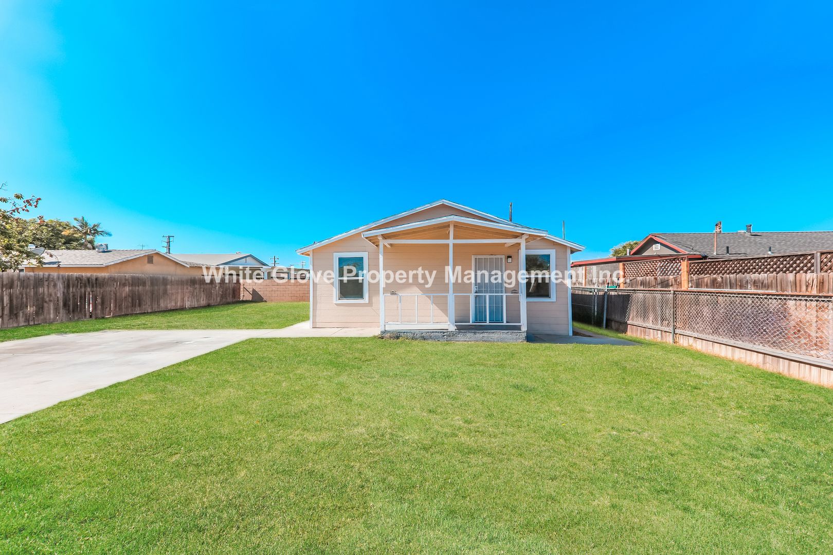 Buena Park House: 7585 Knott Avenue