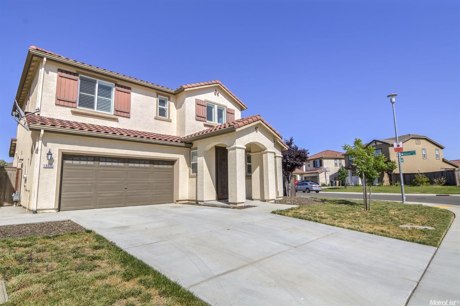 Elk Grove House: 10505 Siltstone Way