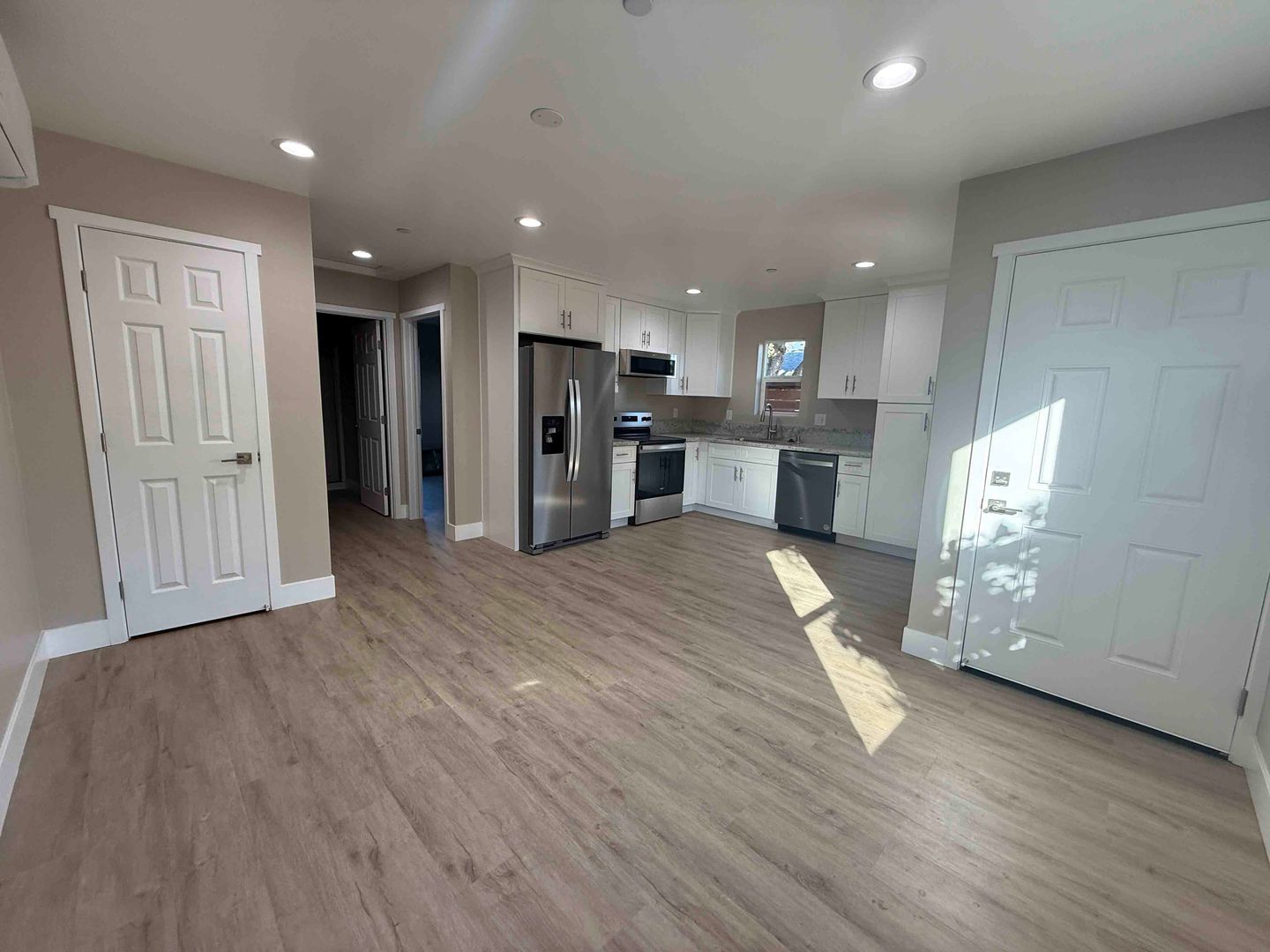 Sacramento House: 2872 59th St