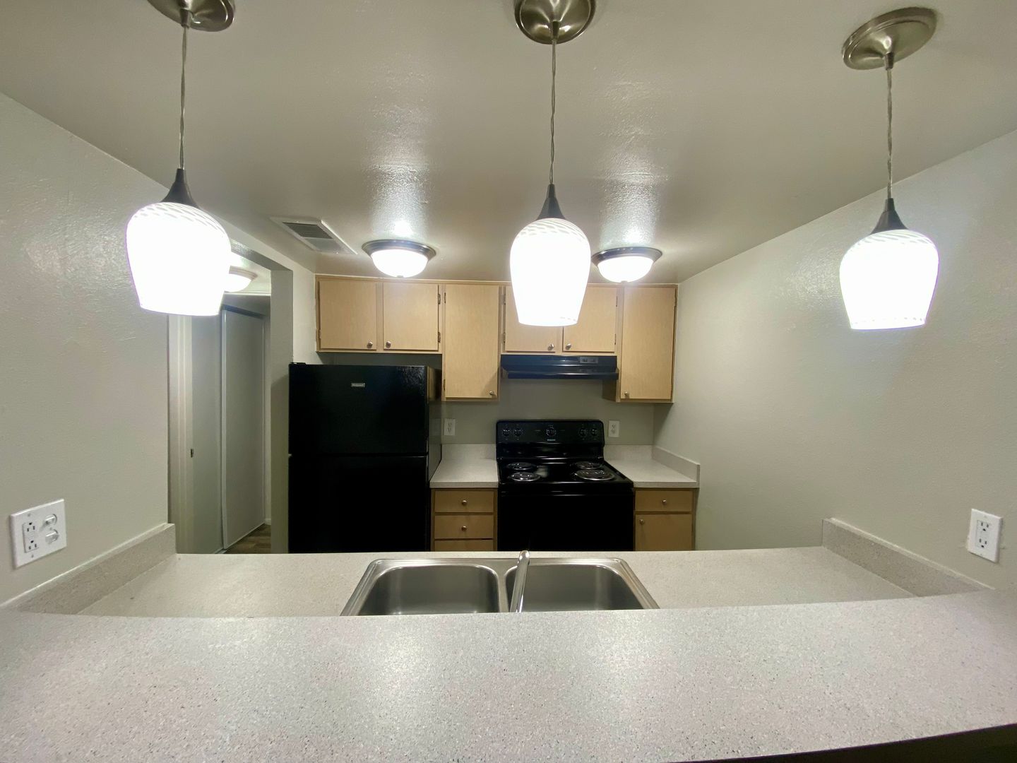 Albuquerque Apartment: 1520 University Boulevard NE