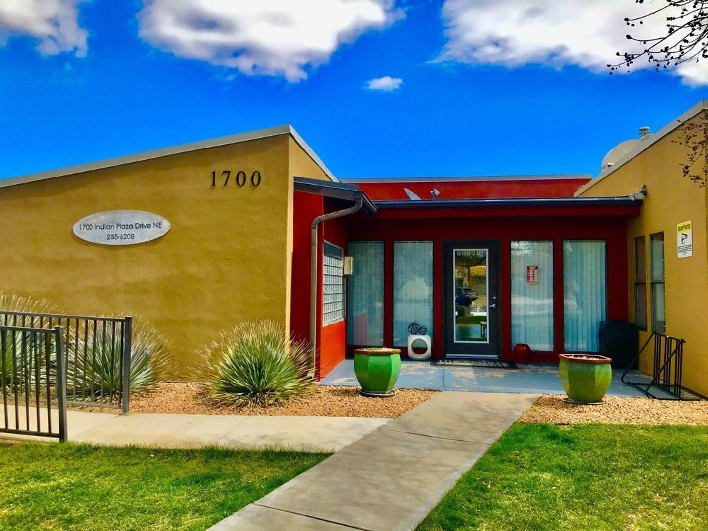 Albuquerque Apartment: 1700 Indian Plaza Drive