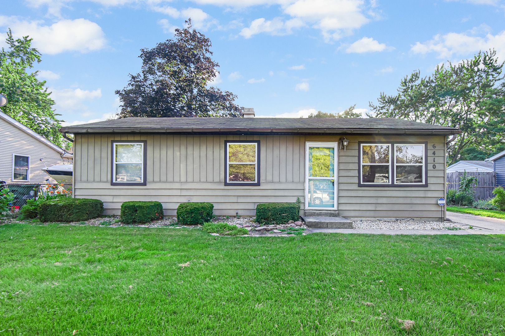 Hammond House: 6410 Grand Ave