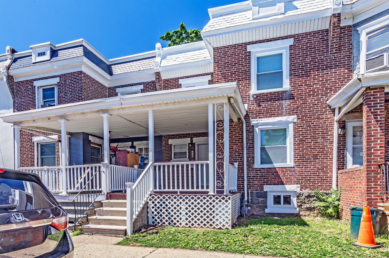 Wilmington House: 116 West 27th St.