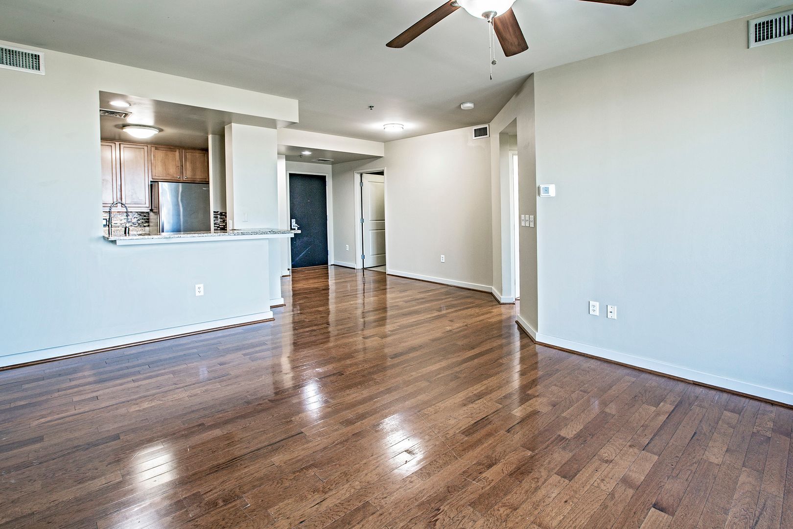 Wilmington House: 105 Christina Landing Dr.,  #1108