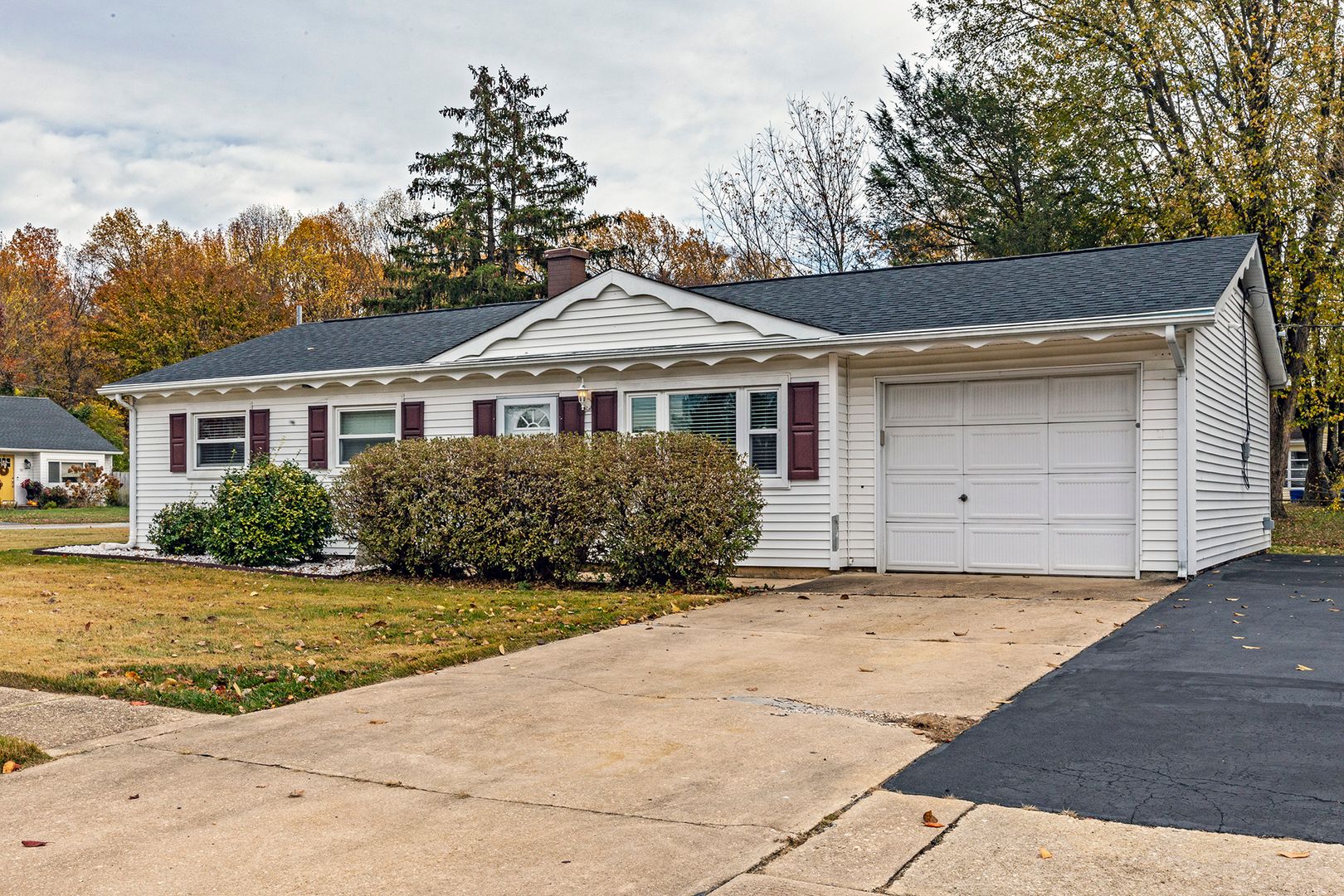 Newark House: 135 Garrett Rd