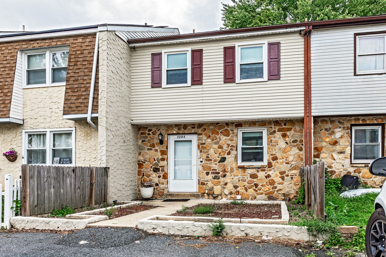 Newark House: 2204 Olden Ave.