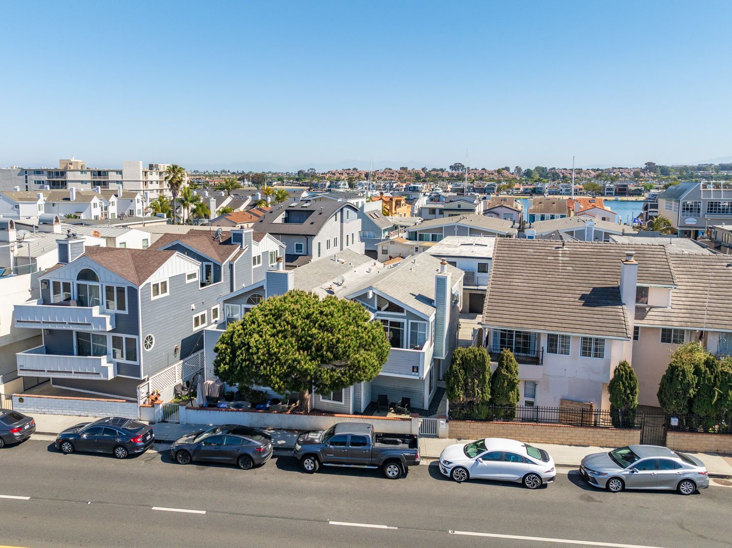 Newport Beach Condo: 414 E Balboa Blvd