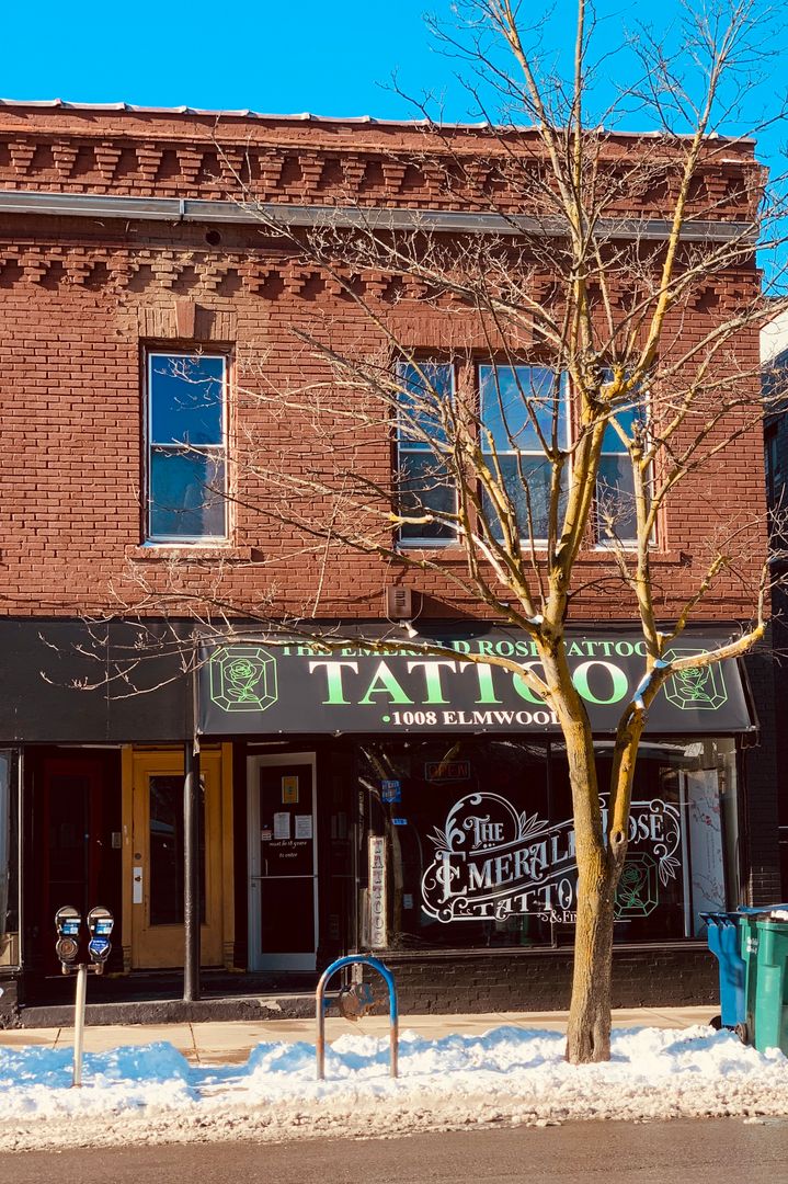 Buffalo Apartment: 1008 Elmwood Ave