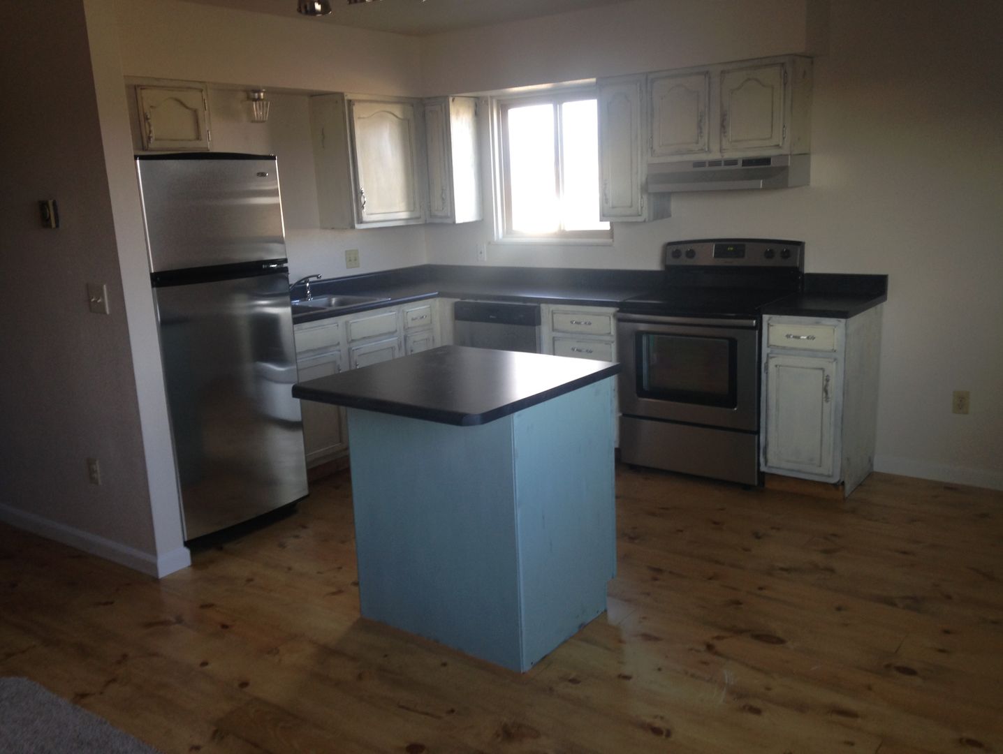 Saratoga Apartment: 303 S 13th Street