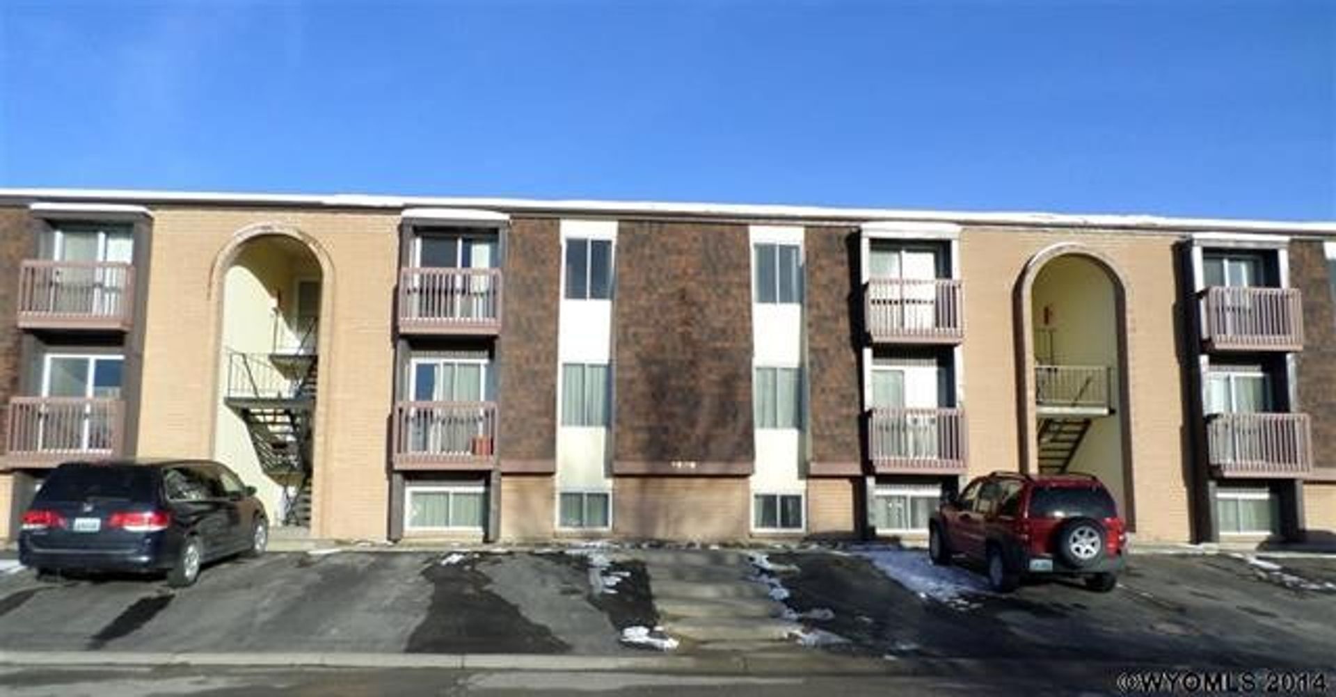 Rawlins Apartment: 1609 Edinburgh St.