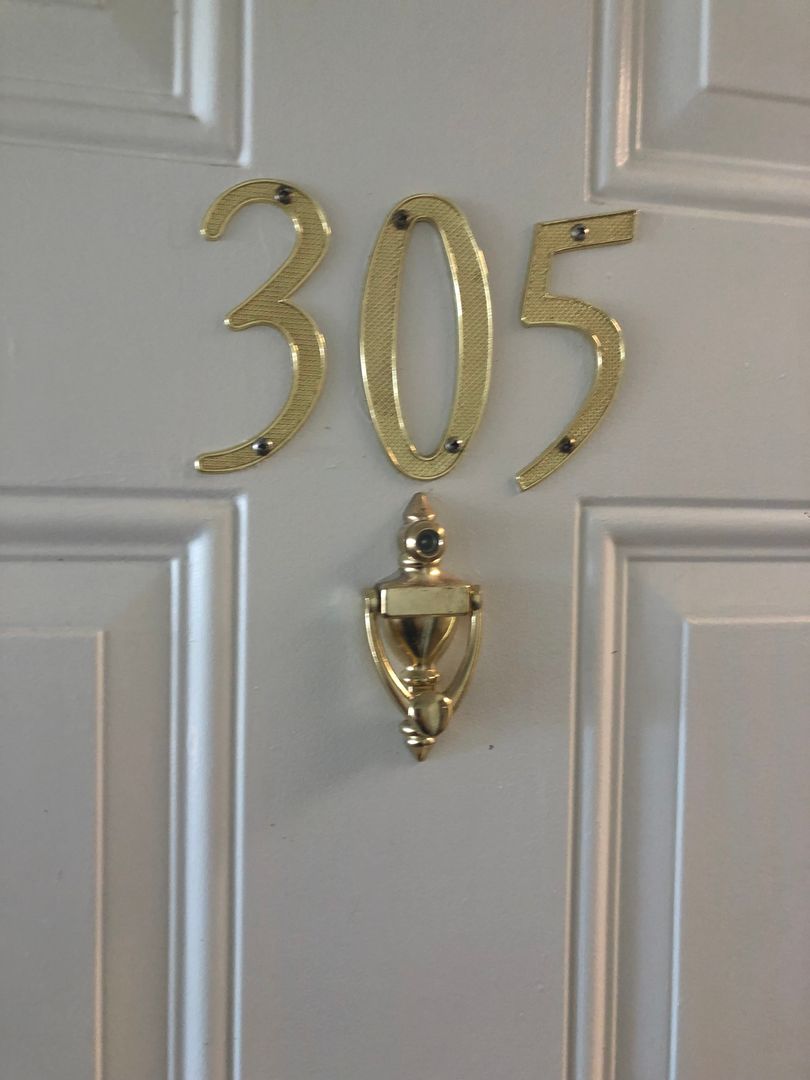 Rawlins Apartment: 1411 Edinburgh