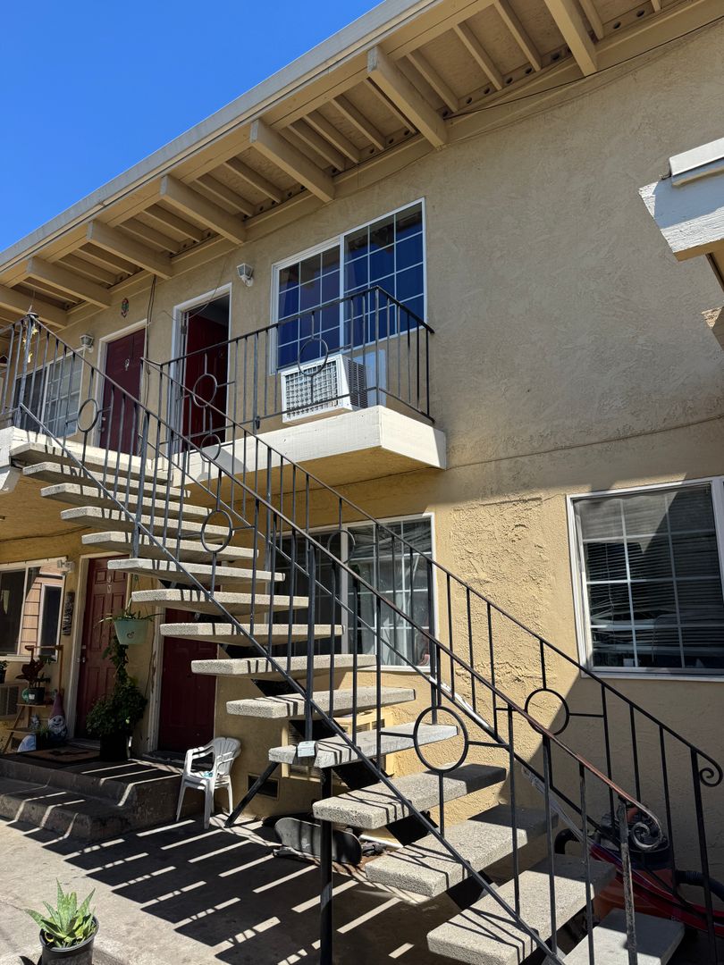 Citrus Heights Apartment: 7539 Cook Ave - Unit O