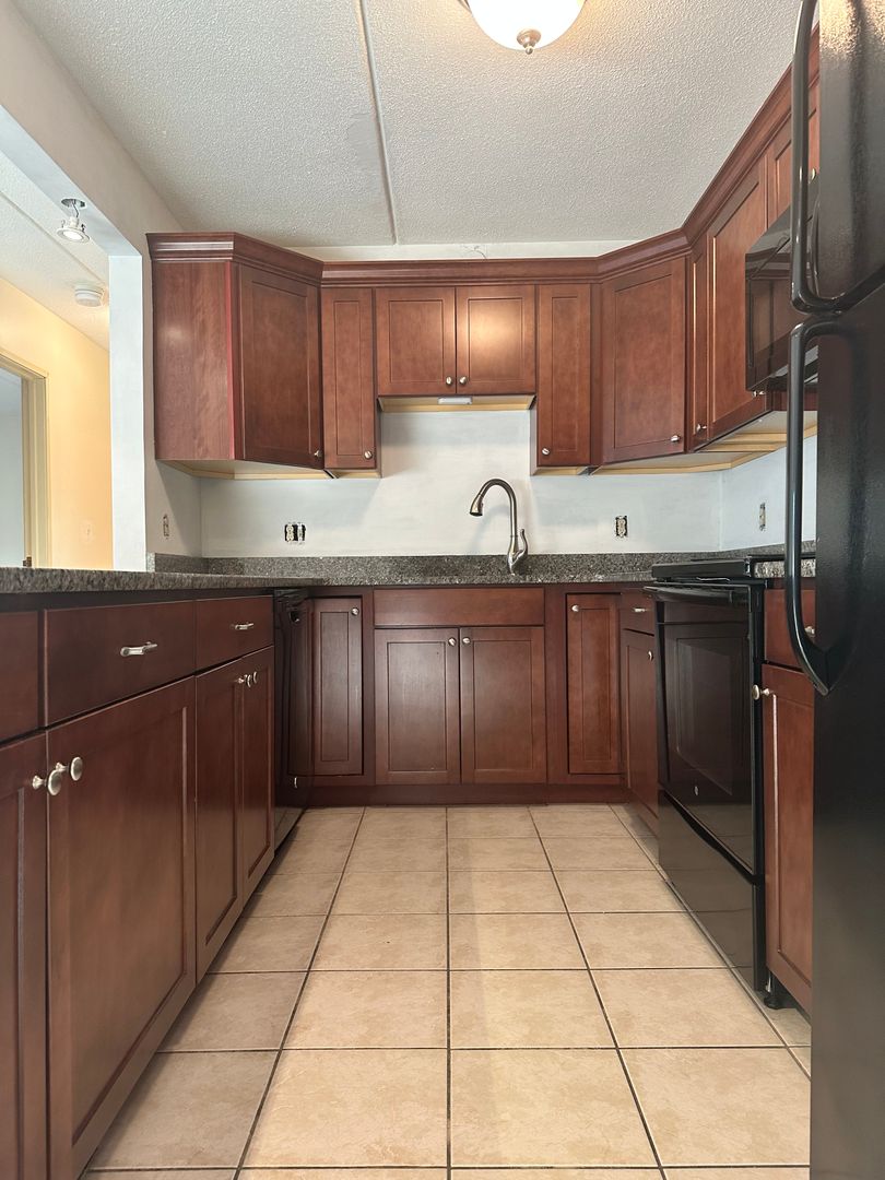 Watertown Apartment: 275 Main St