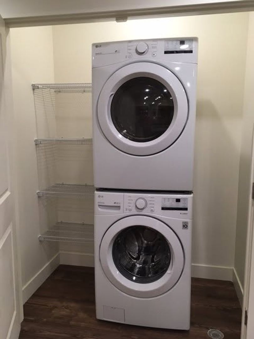 Laundry room at Bruno's Alpine Apartments (3 of 4)