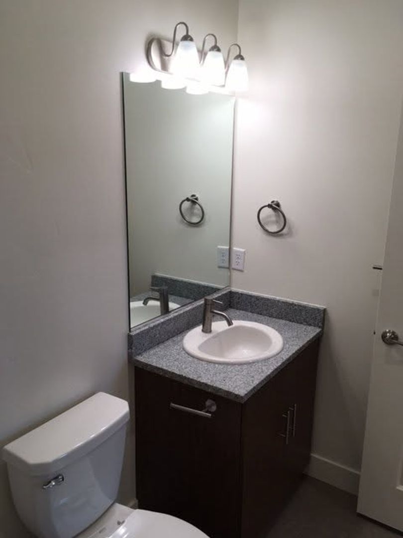 Modern, Furnished 4 BR/4 BA 1285 sq ft apartment 1 block from USU campus 7 of 12