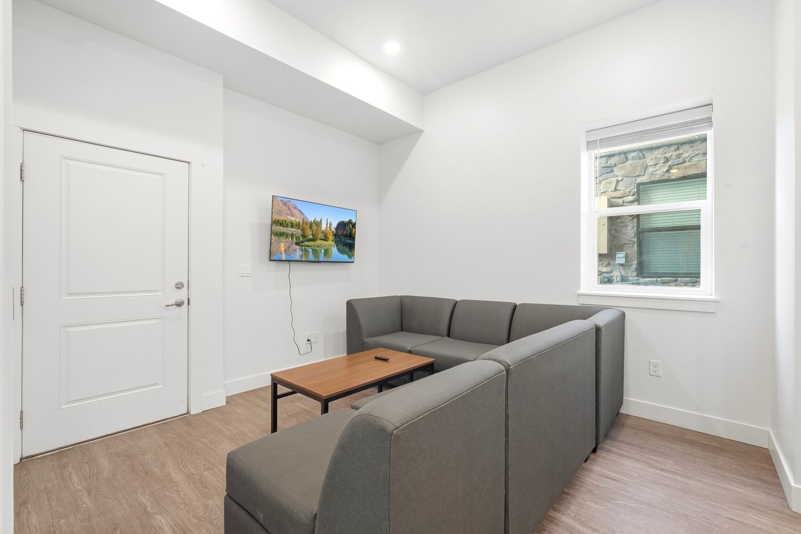 Bruno's Alpine Apartments 26 of 33