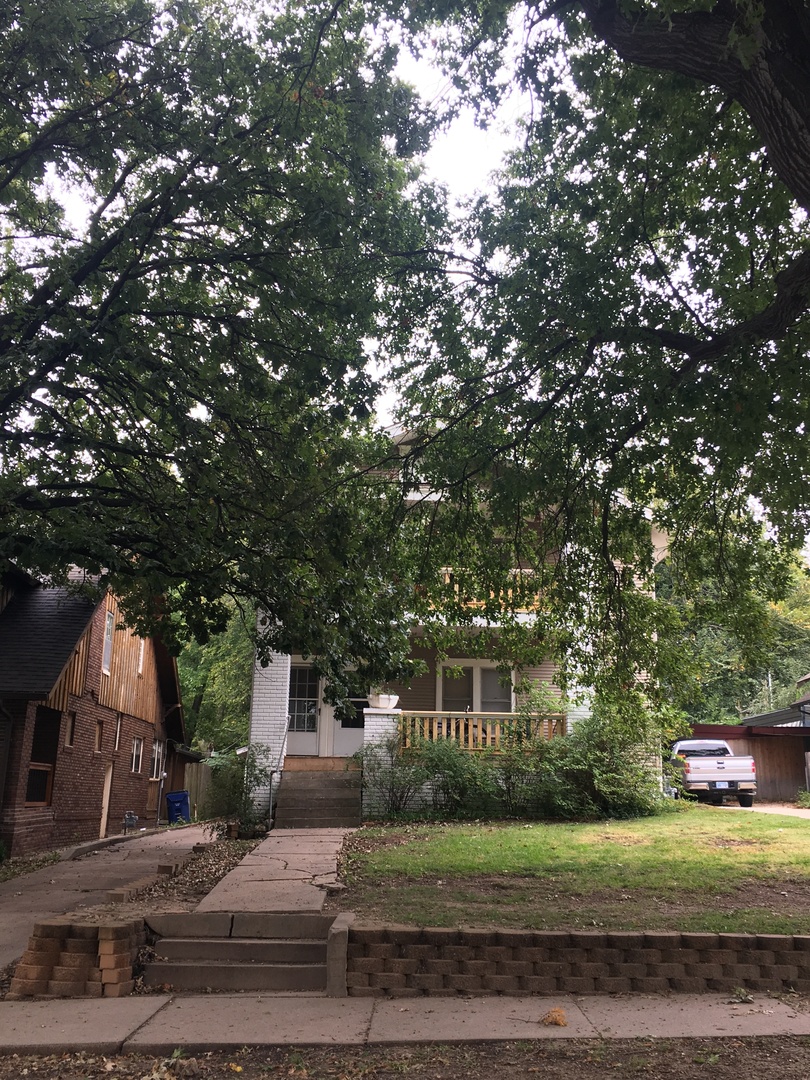 Wichita Apartment: 3809 E. English