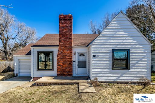 2 Bed 1 Bath Rental at 610 N. Glendale, Wichita, KS – photo 1