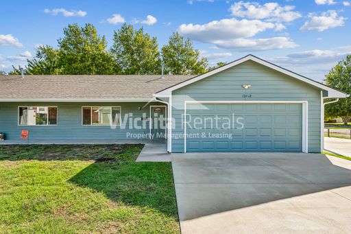 3 Bed 2 Bath Rental at 131 N Joann St., #2, Wichita, KS – photo 1
