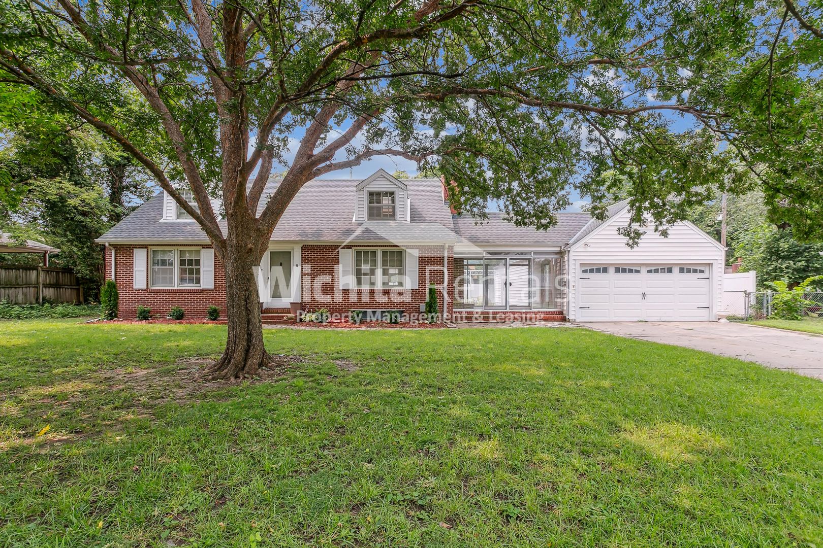 Wichita House: 1639 N Garland