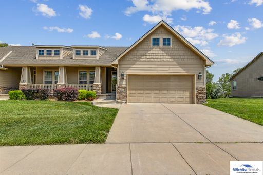 3 Bed 3 Bath Rental at 1616 Chapel Hill, Wichita, KS – photo 1
