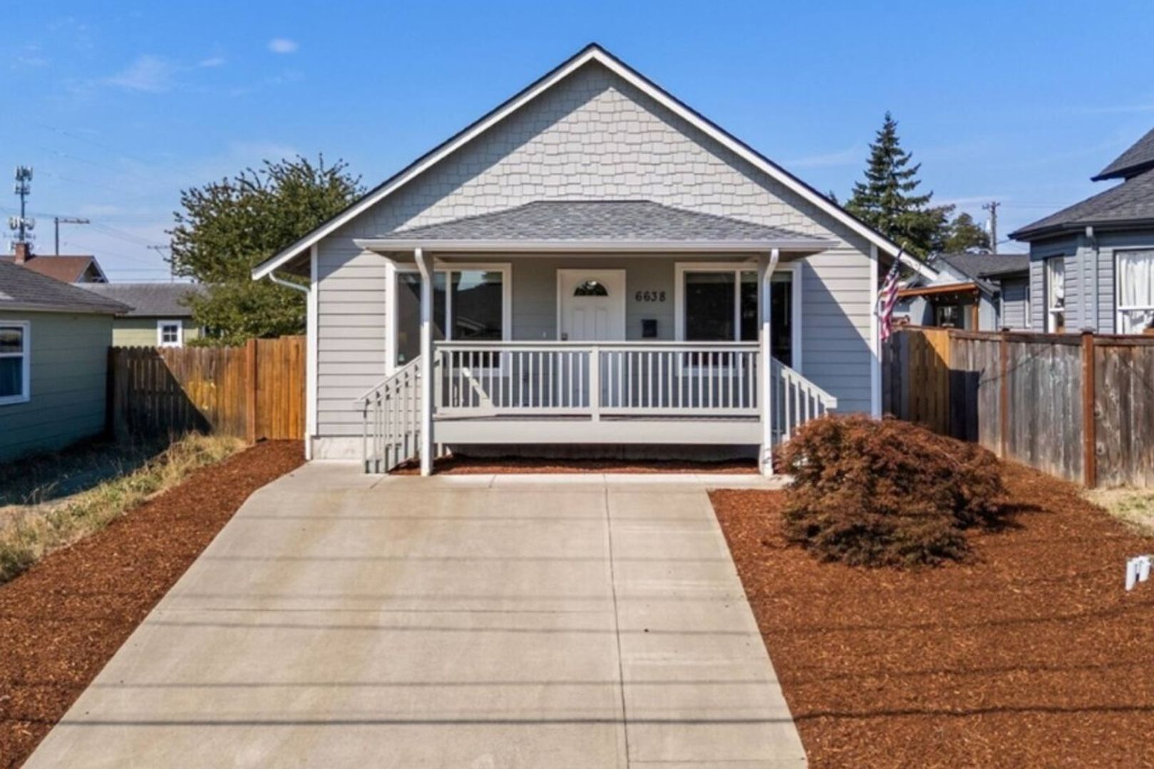 Tacoma House: 6638 S Warner Street