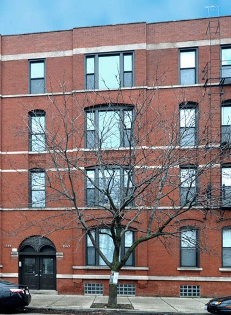 Chicago Apartment: 1355-57 W. Ohio
