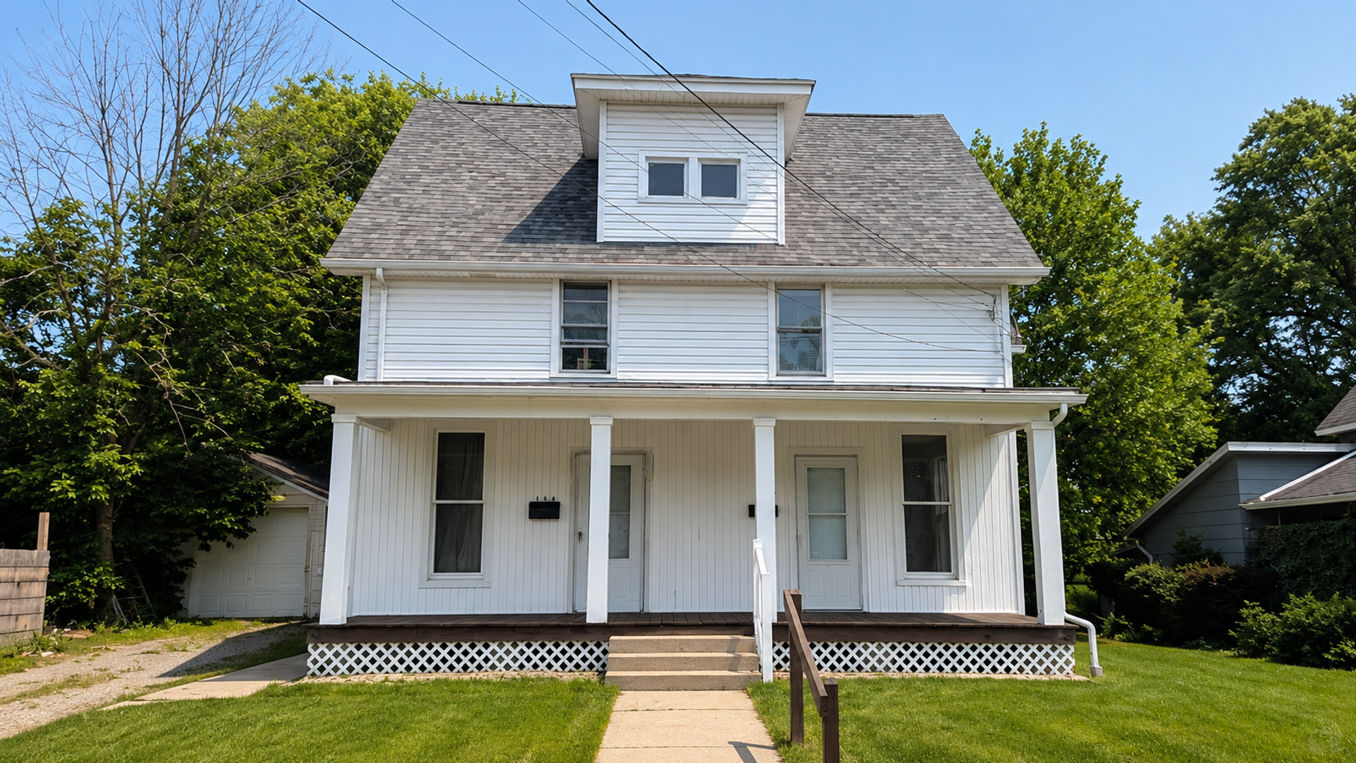 Lima Apartment: 342-344 N Charles St