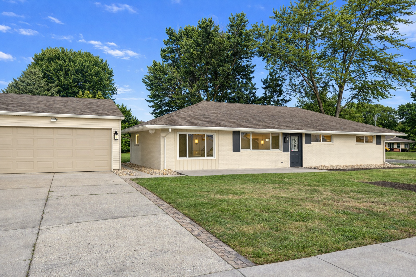 Elida House: 109 Pioneer Rd